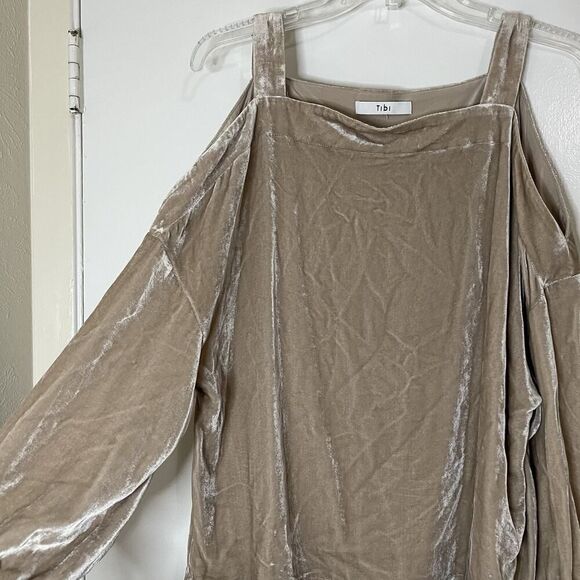 Tibi Velour beige cold shoulder long sleeve blouse top size medium - Picture 4 of 6